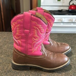 Girls cowboy boots size 3